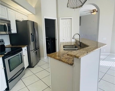 2271 Eaton Lake Court - Photo Thumbnail 8