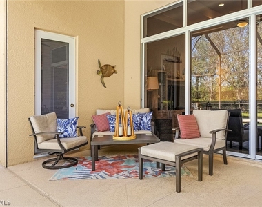 12595 Grandezza Circle - Photo Thumbnail 17
