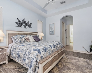 12595 Grandezza Circle - Photo Thumbnail 10