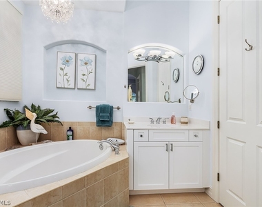 12595 Grandezza Circle - Photo Thumbnail 11