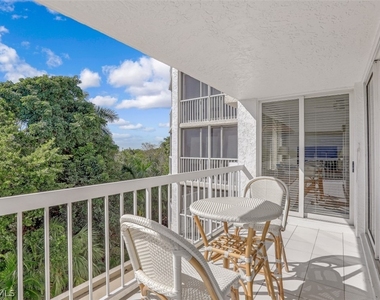 5501 Heron Pt Drive - Photo Thumbnail 20