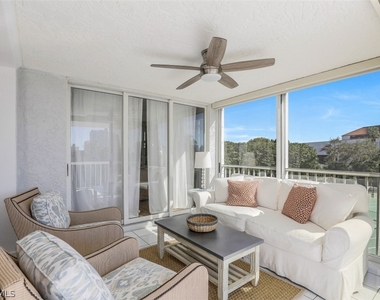 5501 Heron Pt Drive - Photo Thumbnail 5