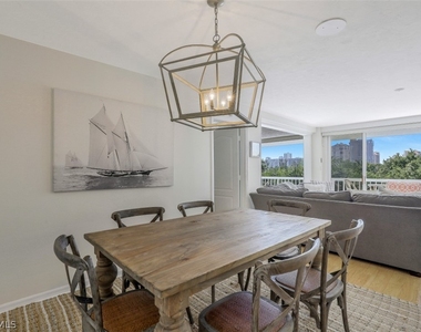 5501 Heron Pt Drive - Photo Thumbnail 12