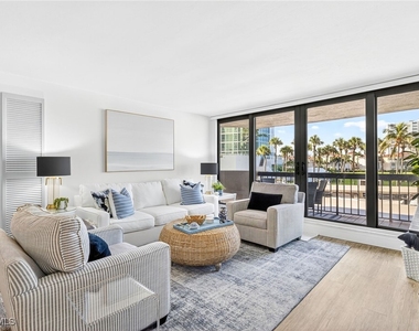 4001 Gulf Shore Boulevard N - Photo Thumbnail 2