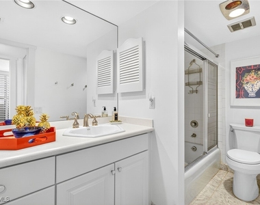 4001 Gulf Shore Boulevard N - Photo Thumbnail 18
