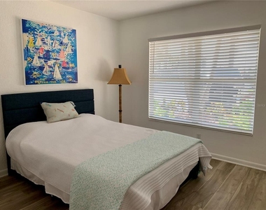 6061 Bahia Del Mar Circle - Photo Thumbnail 16