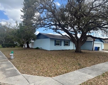 3401 50th Street W - Photo Thumbnail 2