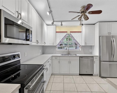 2065 Oak Beach Boulevard - Photo Thumbnail 3