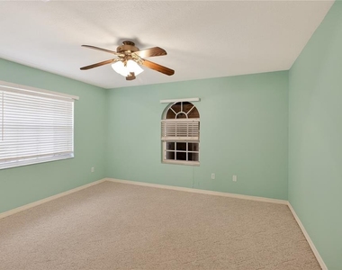 2065 Oak Beach Boulevard - Photo Thumbnail 19