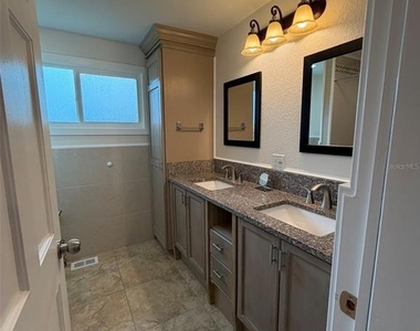 903 E New York Avenue - Photo Thumbnail 10