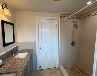903 E New York Avenue - Photo Thumbnail 11