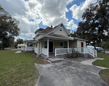 903 E New York Avenue - Photo Thumbnail 24