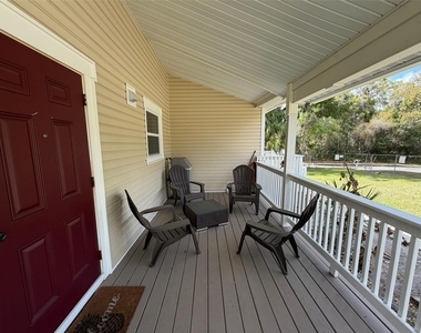 903 E New York Avenue - Photo Thumbnail 28