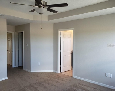 15915 Marina Bay Drive - Photo Thumbnail 3