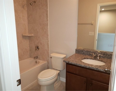 15915 Marina Bay Drive - Photo Thumbnail 13