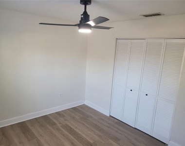 1236 Dovehill Drive - Photo Thumbnail 17