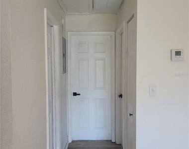 1236 Dovehill Drive - Photo Thumbnail 14