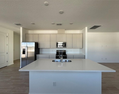 17651 Japonica Bloom Drive - Photo Thumbnail 7