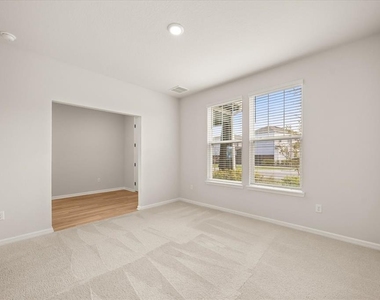 3032 Prospect Trail - Photo Thumbnail 9