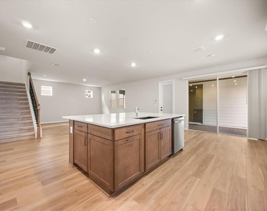 3032 Prospect Trail - Photo Thumbnail 7
