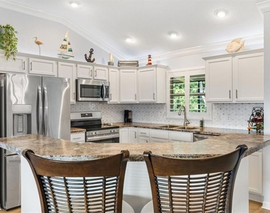 3394 Ridgewood Path - Photo Thumbnail 5