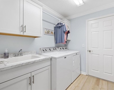 3394 Ridgewood Path - Photo Thumbnail 22