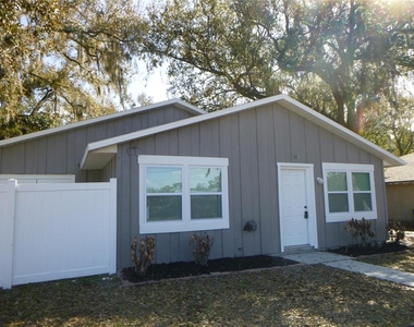 4416 Highland Lane - Photo Thumbnail 6
