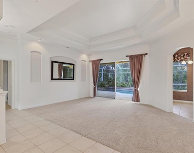 4920 Old Oakleaf Drive - Photo Thumbnail 8