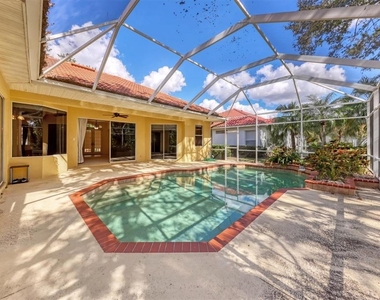 4920 Old Oakleaf Drive - Photo Thumbnail 32
