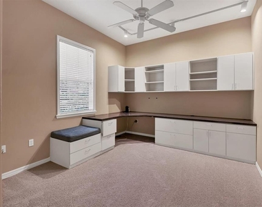 4920 Old Oakleaf Drive - Photo Thumbnail 27