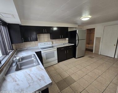 1136 Luzerne Street - Photo Thumbnail 1