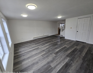 1136 Luzerne Street - Photo Thumbnail 14