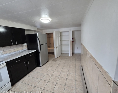 1136 Luzerne Street - Photo Thumbnail 2