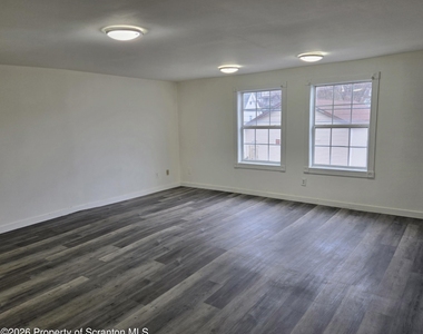 1136 Luzerne Street - Photo Thumbnail 9