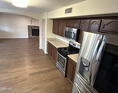 14396 Alma Point - Photo Thumbnail 5