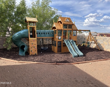 14396 Alma Point - Photo Thumbnail 20