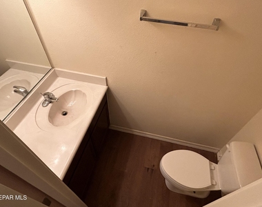 14396 Alma Point - Photo Thumbnail 9