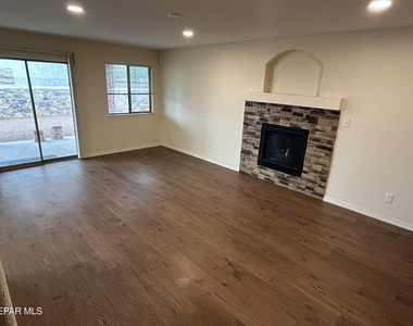 14396 Alma Point - Photo Thumbnail 7