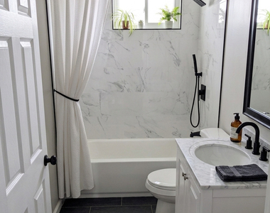 36 2nd Avenue - Photo Thumbnail 9