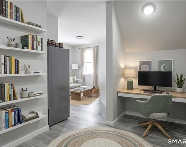 36 2nd Avenue - Photo Thumbnail 10