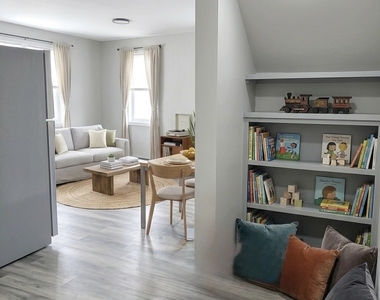 36 2nd Avenue - Photo Thumbnail 12
