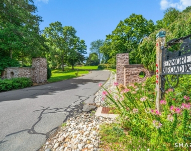 92 Kenmore Road - Photo Thumbnail 31