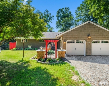 92 Kenmore Road - Photo Thumbnail 29