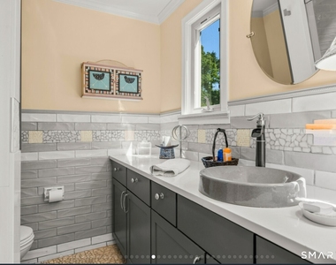92 Kenmore Road - Photo Thumbnail 14