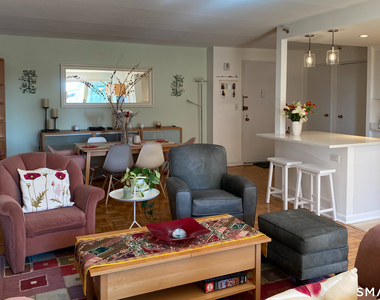 143 Hoyt Street - Photo Thumbnail 10