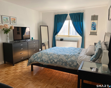 143 Hoyt Street - Photo Thumbnail 16