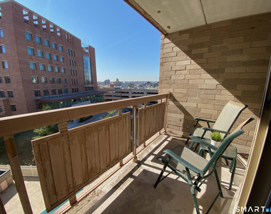143 Hoyt Street - Photo Thumbnail 13