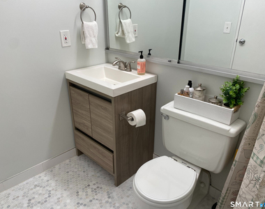 143 Hoyt Street - Photo Thumbnail 17