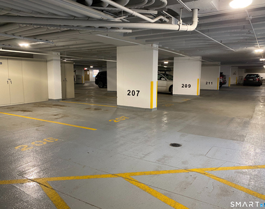 143 Hoyt Street - Photo Thumbnail 23