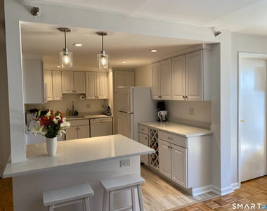 143 Hoyt Street - Photo Thumbnail 3
